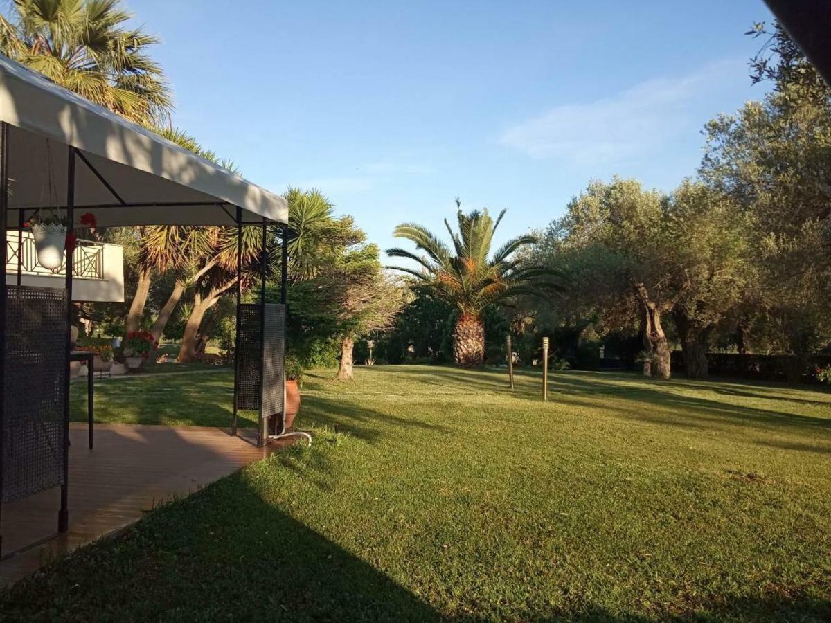 Sunny Garden Villa بلاتاريا المظهر الخارجي الصورة